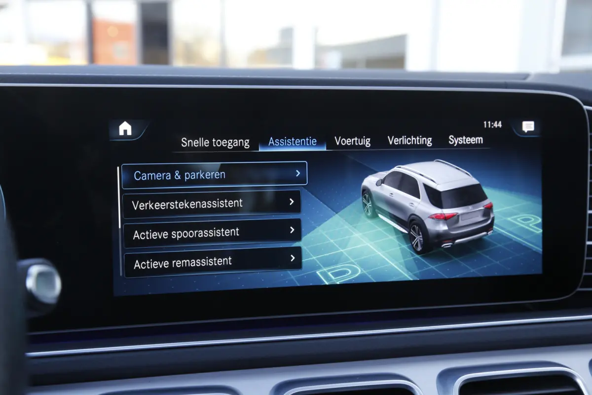 350 e PHEV Plug in 4MATIC AMG*Perfect MB Onderh.*BTW*1ste Eig*Luchtvering/Pano/ACC/360/Stoelverw./Stoelkoeling/MBUX/LED/Elek. Klep/Standkachel/Dodehoek/Rijstrook/Apple Carplay-Android/VOL*