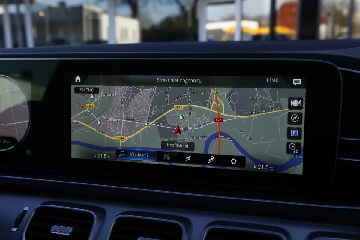 350 e PHEV Plug in 4MATIC AMG*Perfect MB Onderh.*BTW*1ste Eig*Luchtvering/Pano/ACC/360/Stoelverw./Stoelkoeling/MBUX/LED/Elek. Klep/Standkachel/Dodehoek/Rijstrook/Apple Carplay-Android/VOL*