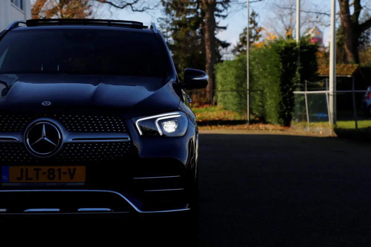 350 e PHEV Plug in 4MATIC AMG*Perfect MB Onderh.*BTW*1ste Eig*Luchtvering/Pano/ACC/360/Stoelverw./Stoelkoeling/MBUX/LED/Elek. Klep/Standkachel/Dodehoek/Rijstrook/Apple Carplay-Android/VOL*
