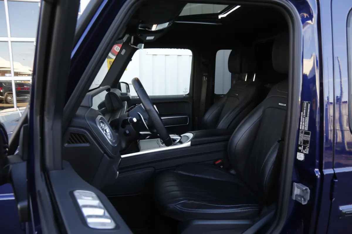 AMG 63 Grijs kenteken*MB Fabrieksgar.t/m02-2029!*Mystic Blue*Drivers package/Ride Control/Sportuitlaat/Nappa/Massage/ACC/Dak/Night II/22 inch/VOL*