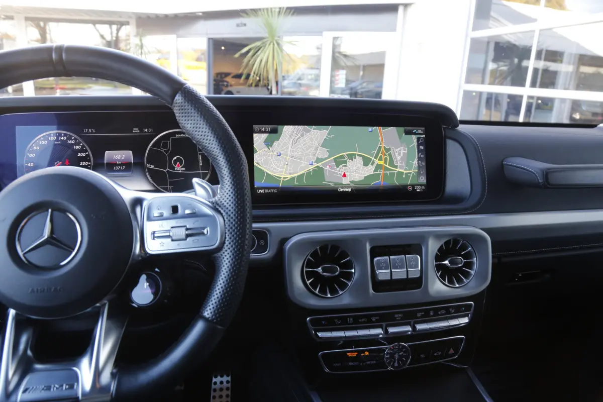 AMG 63 Grijs kenteken*MB Fabrieksgar.t/m02-2029!*Mystic Blue*Drivers package/Ride Control/Sportuitlaat/Nappa/Massage/ACC/Dak/Night II/22 inch/VOL*
