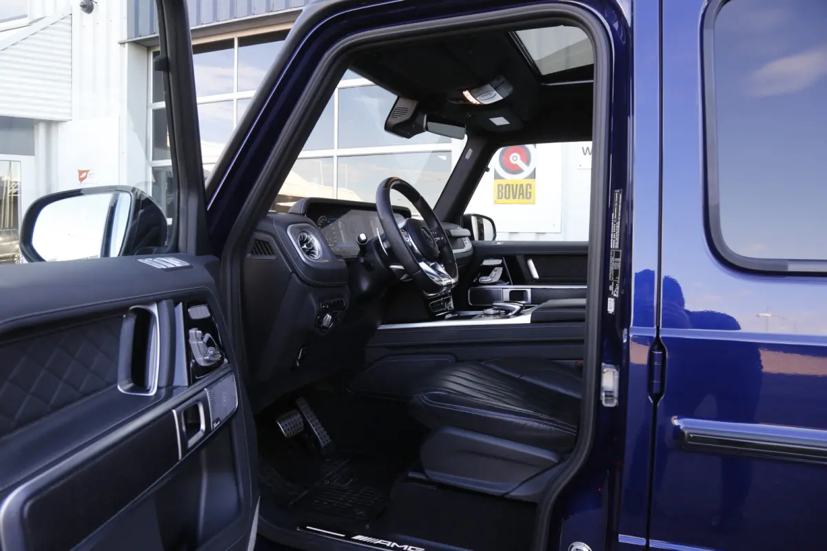 AMG 63 Grijs kenteken*MB Fabrieksgar.t/m02-2029!*Mystic Blue*Drivers package/Ride Control/Sportuitlaat/Nappa/Massage/ACC/Dak/Night II/22 inch/VOL*