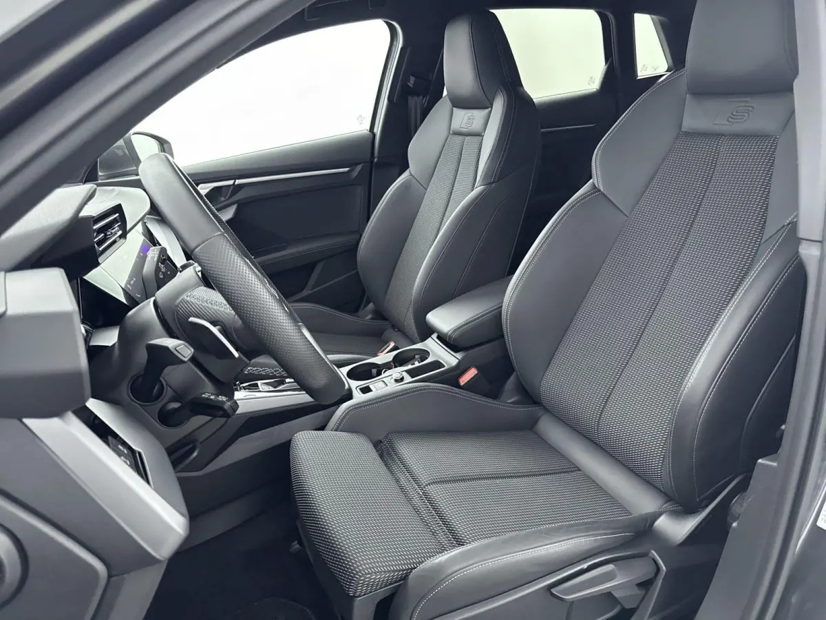 35 TFSI S edition Automaat | Navigatie | Stoelverwarming | Cruise Control | Airco |