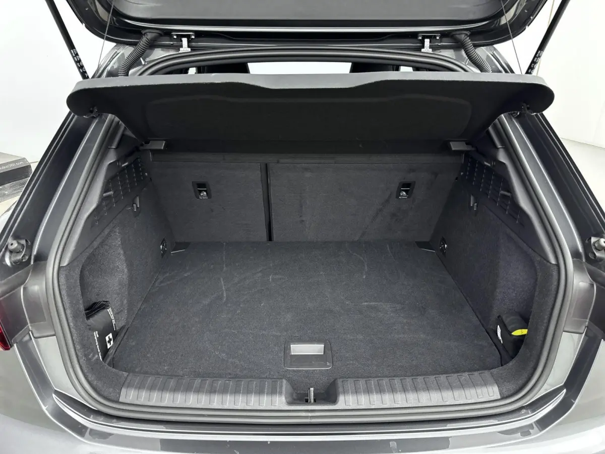 35 TFSI S edition Automaat | Navigatie | Stoelverwarming | Cruise Control | Airco |