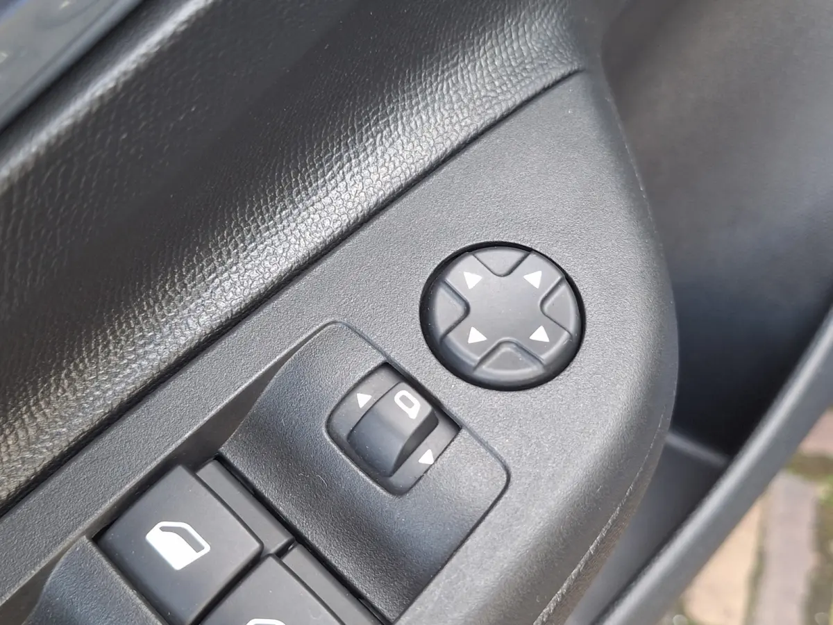 1.2 Edition /Navi/Apple/Android/1e Eig/Cruise/Garantie