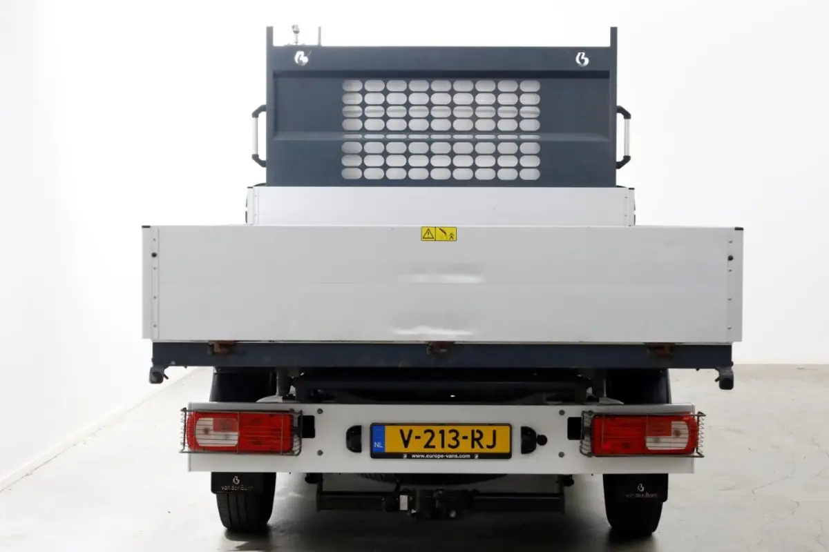 35 2.0 TDI E6 L2H1 D.C. Van den Born Kipper 07-2018
