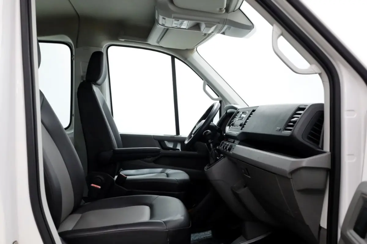 35 2.0 TDI E6 L2H1 D.C. Van den Born Kipper 07-2018