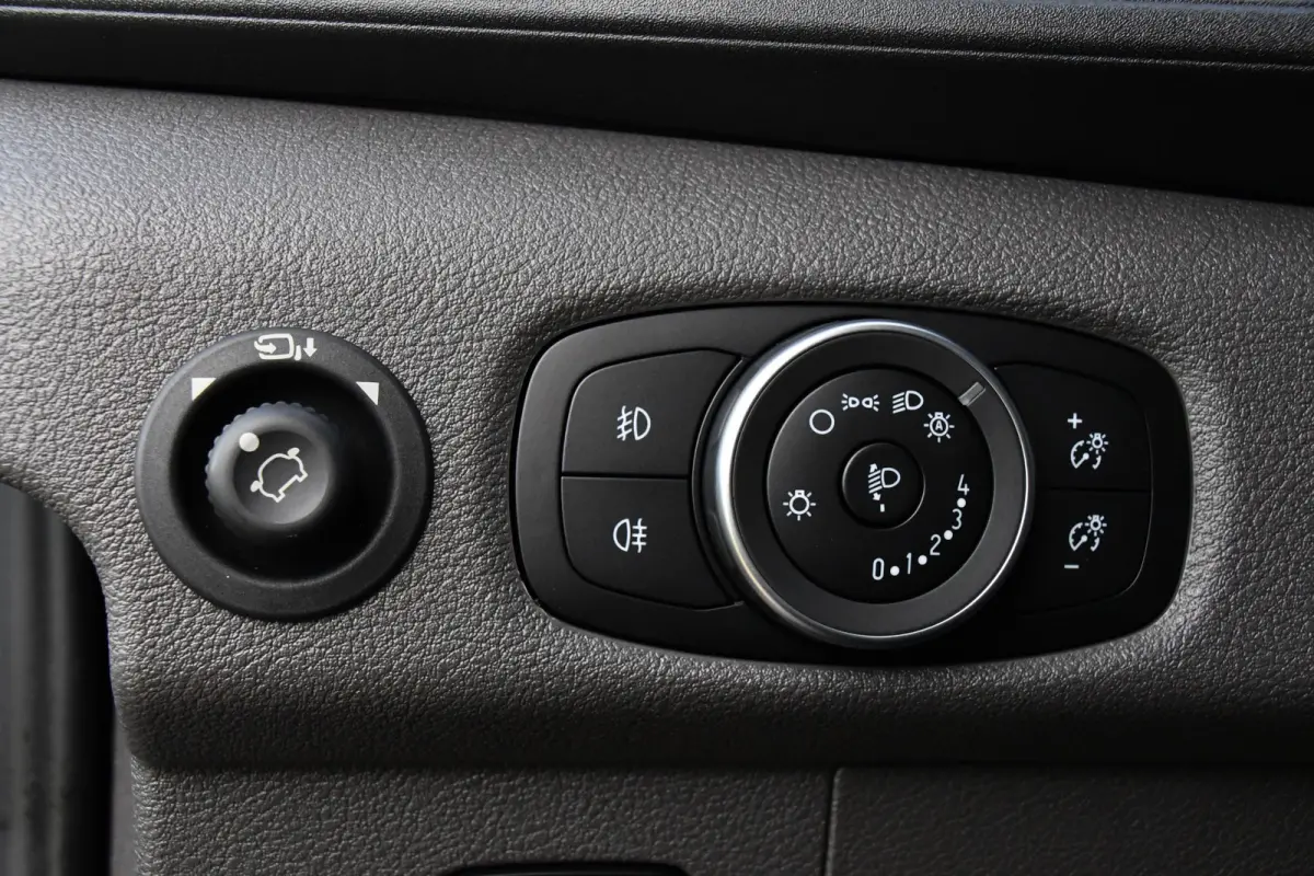 350 L3H2 68 kWh PB Edition Adaptieve Cruise, 360 Camera, Carplay, BLIS, Stoelverwarming, NAVI, Multimedia, Sensoren, Uniek!