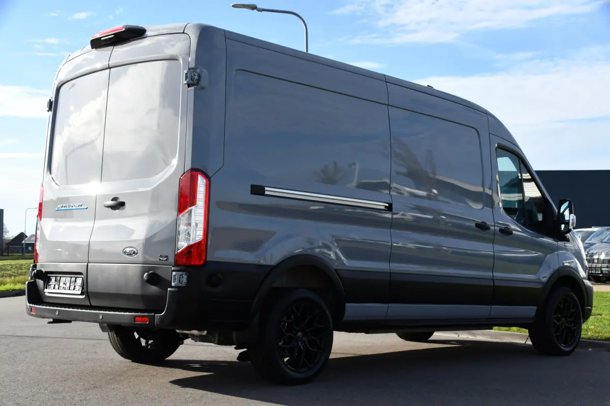 350 L3H2 68 kWh PB Edition Adaptieve Cruise, 360 Camera, Carplay, BLIS, Stoelverwarming, NAVI, Multimedia, Sensoren, Uniek!