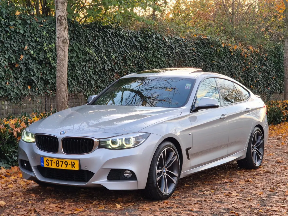 GT M Sport Panorama Apple CarPlay 19inch NAP 100% Dealer onderhouden GARANTIE 320i Corporate Lease High Executive