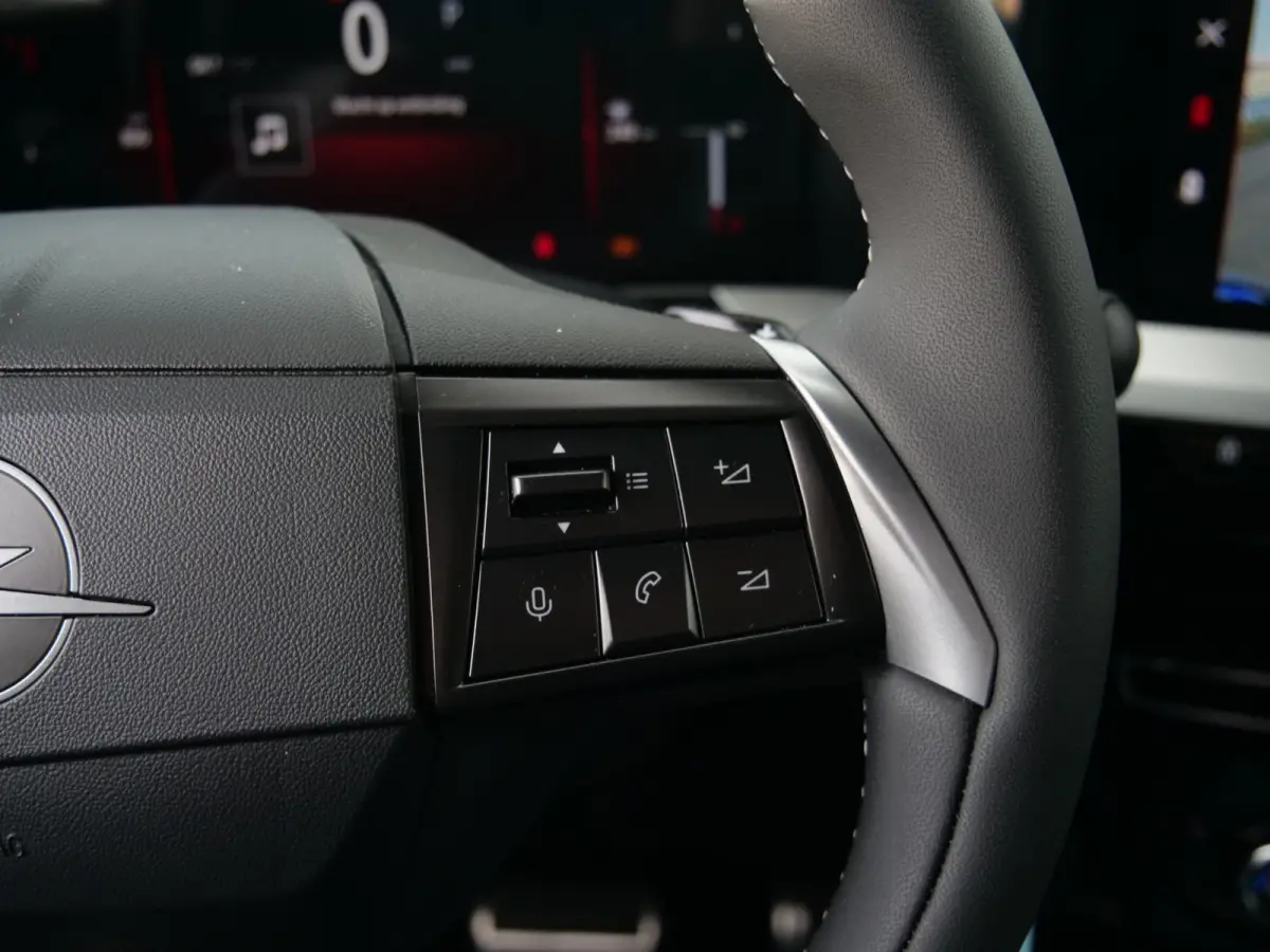 1.2 Turbo 130 Pk GS Automaat Camera / Apple Carplay / DAB