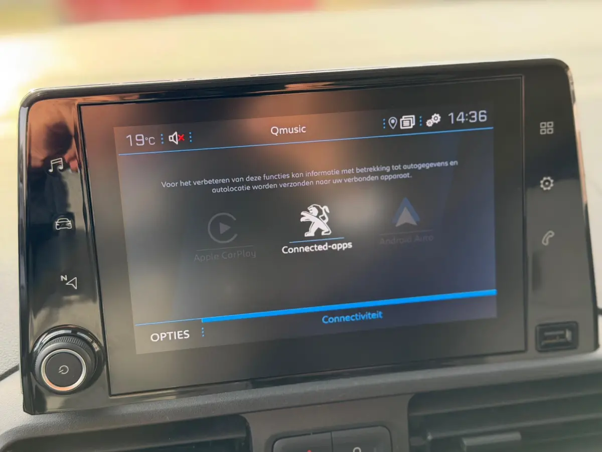 1.2 PureTech Premium 2022 WIT NAVI AIRCO BTW