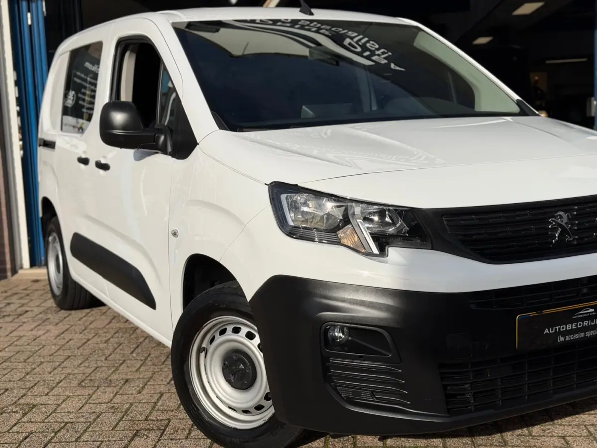 1.2 PureTech Premium 2022 WIT NAVI AIRCO BTW