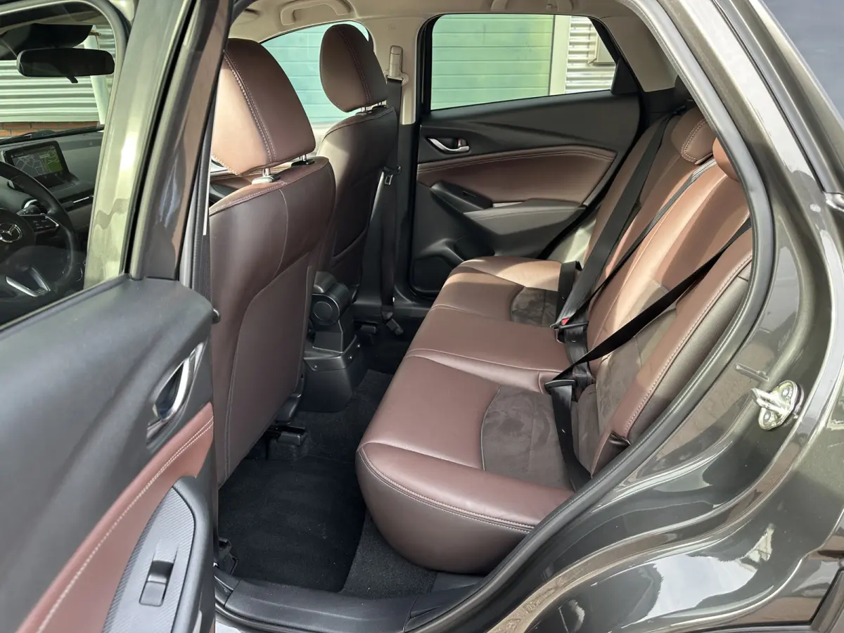 2.0 SkyActiv-G 120 GT-Luxury Automaat!! / 1e eig. in nieuwstaat met 56.000km!!