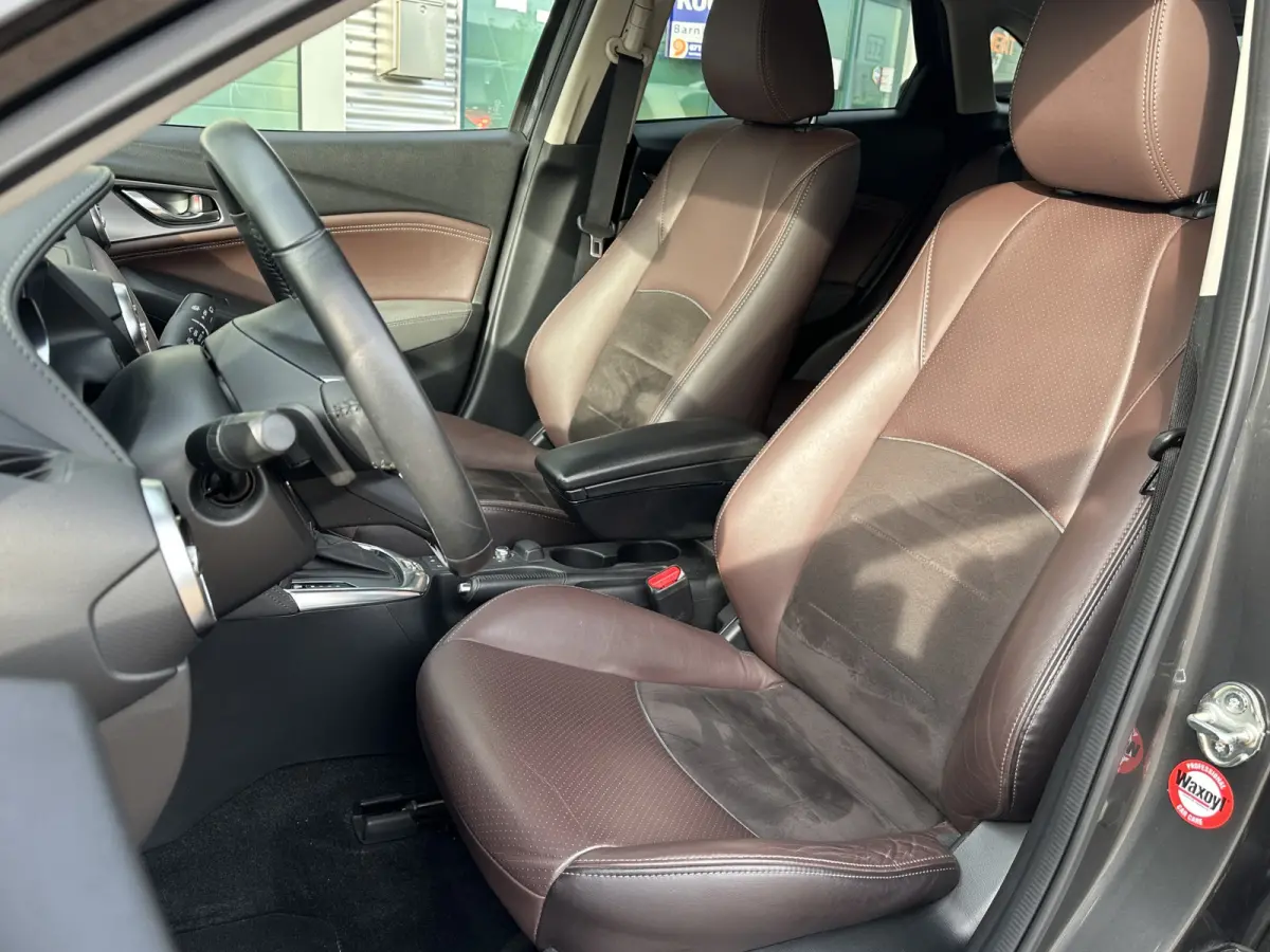2.0 SkyActiv-G 120 GT-Luxury Automaat!! / 1e eig. in nieuwstaat met 56.000km!!
