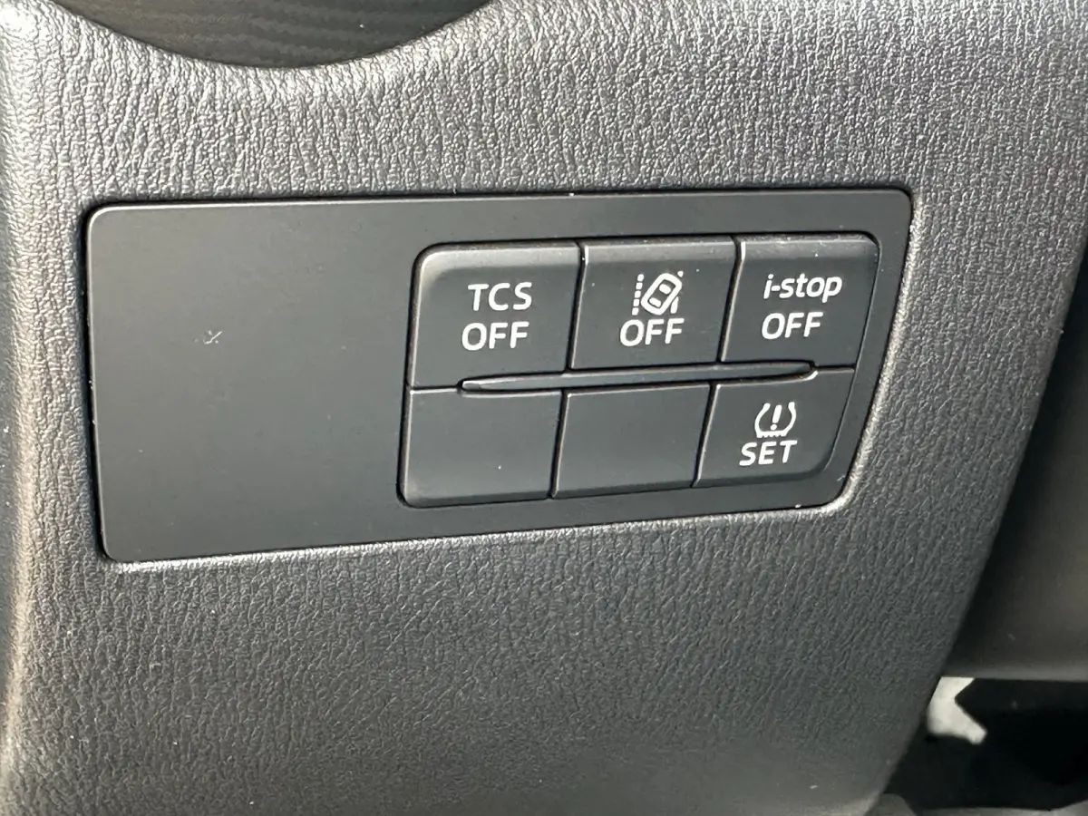 2.0 SkyActiv-G 120 GT-Luxury Automaat!! / 1e eig. in nieuwstaat met 56.000km!!