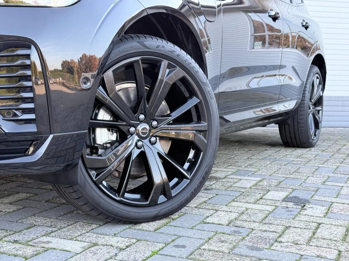 2.0 T6 PHEV AWD Plus Dark|PANO|ACC|T.HAAK|360 CAMERA|LEER|