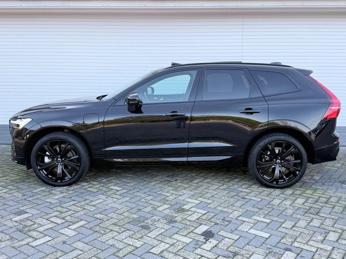 2.0 T6 PHEV AWD Plus Dark|PANO|ACC|T.HAAK|360 CAMERA|LEER|