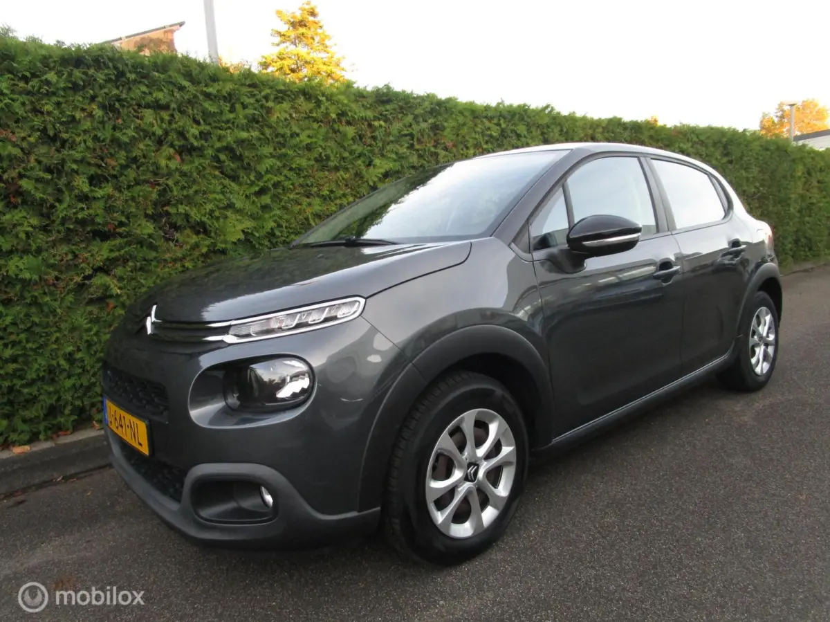1.2 82 PK - AIRCO - TREKHAAK - 71.000 KM !