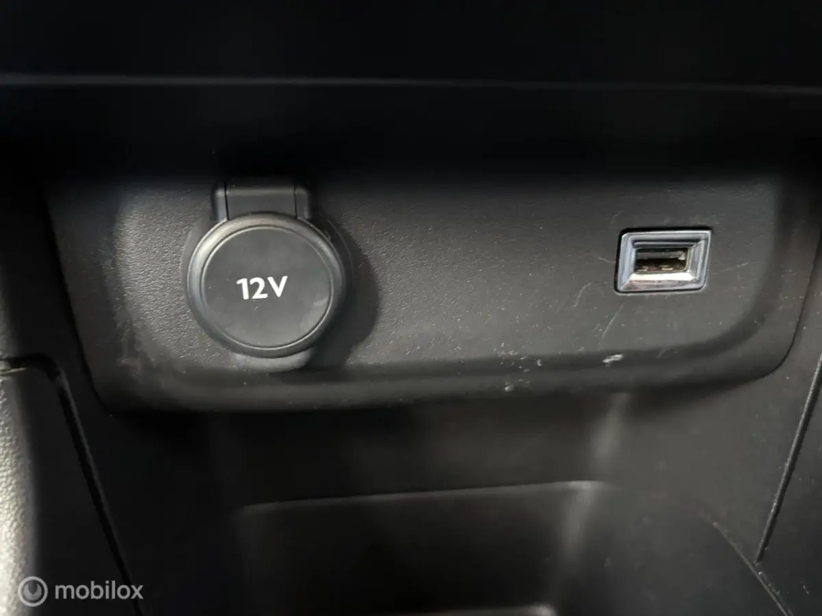1.2 PureTech Max 110 PK navigatie climate control parkeersensoren achter