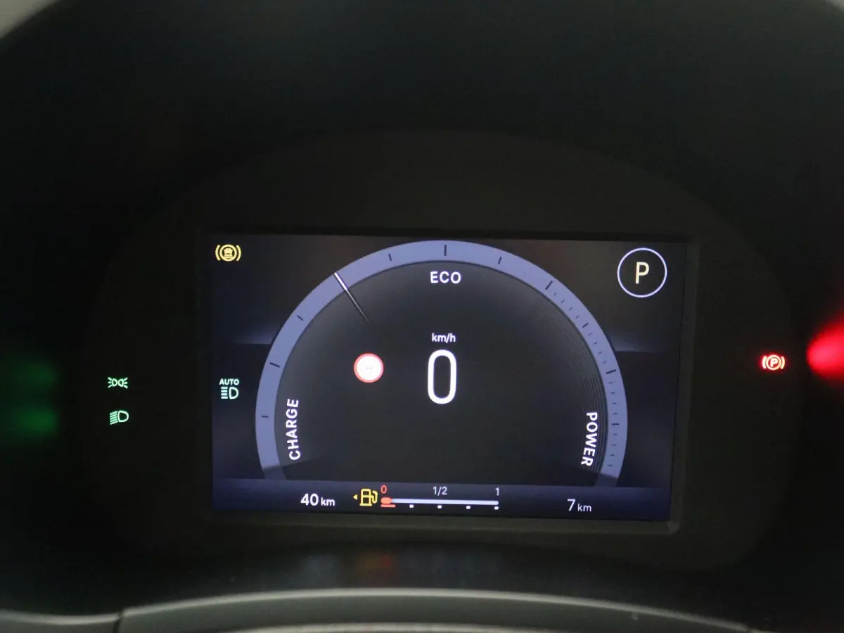 1.2 Hybrid La Prima | Voorraadvoordeel | Parkeercamera Achter | Blind Spot | NAVI | Full LED |