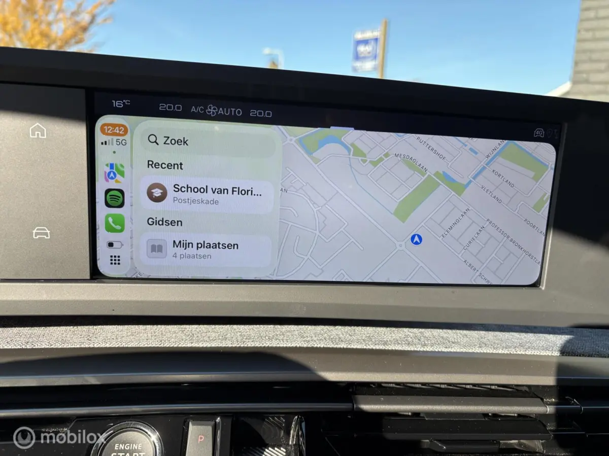 1.2 Hybrid 136 Allure 7 prs automaat camera digitaal dashboard