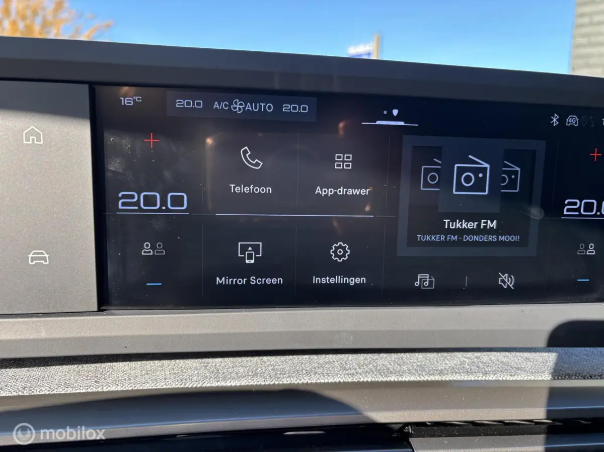 1.2 Hybrid 136 Allure 7 prs automaat camera digitaal dashboard