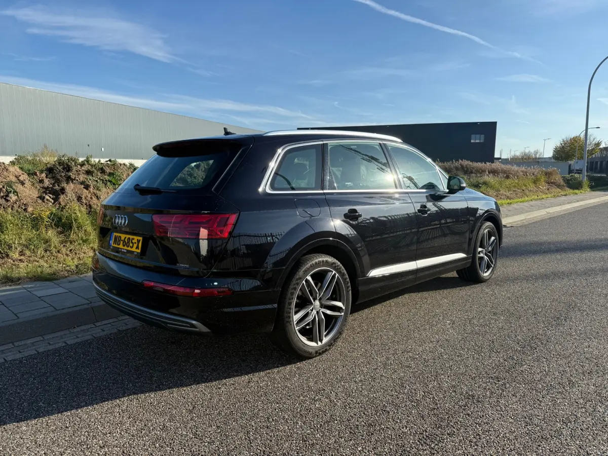 3.0 TDI Hybride e-tron quattro Sport Panoramadak / Trekhaak.
