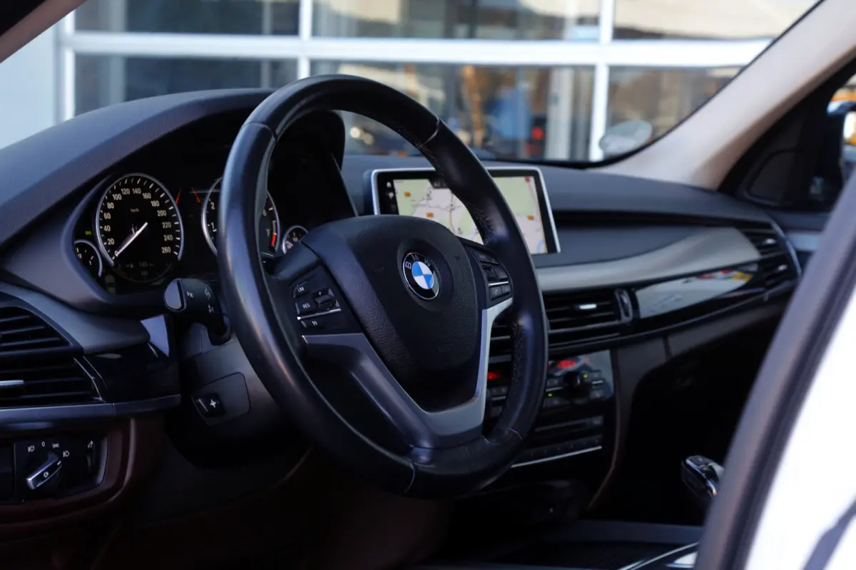 xDrive35i High Executive Aut.*Perfect Onderh.*Parelmoer wit!*Elek. Trekhaak/Pano/Leder Sport/Stoelverw./Sfeer/Memorie/HUD/LED/Camera/Elek. Klep/Parkeersens.V+A*