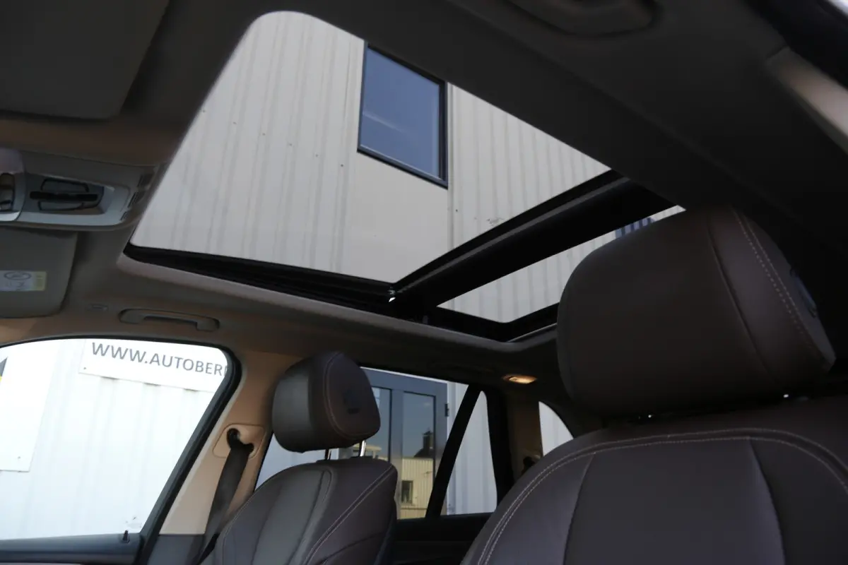 xDrive35i High Executive Aut.*Perfect Onderh.*Parelmoer wit!*Elek. Trekhaak/Pano/Leder Sport/Stoelverw./Sfeer/Memorie/HUD/LED/Camera/Elek. Klep/Parkeersens.V+A*