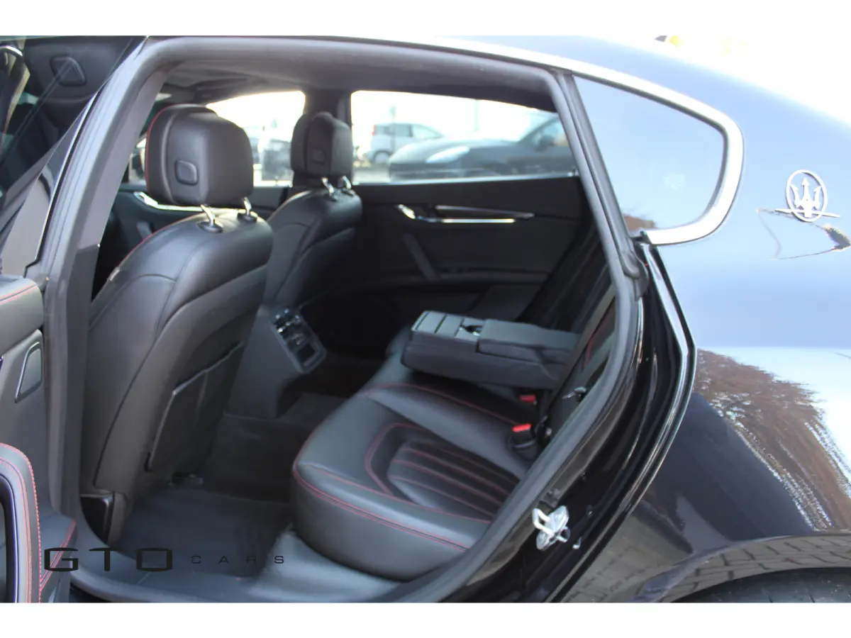 3.8 V8 GTS Harman-Kardon/Camera/Schuifdak/Sportuitlaat