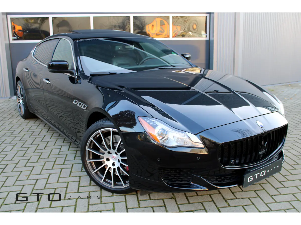 3.8 V8 GTS Harman-Kardon/Camera/Schuifdak/Sportuitlaat