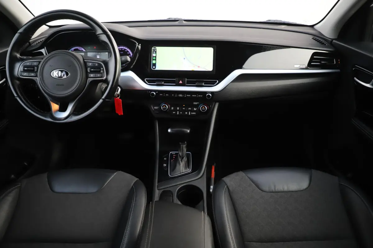 1.6 GDi Hybrid DynamicLine Half Leder Navigatie Achteruitrijcamera Adaptive Cruise Carplay Android