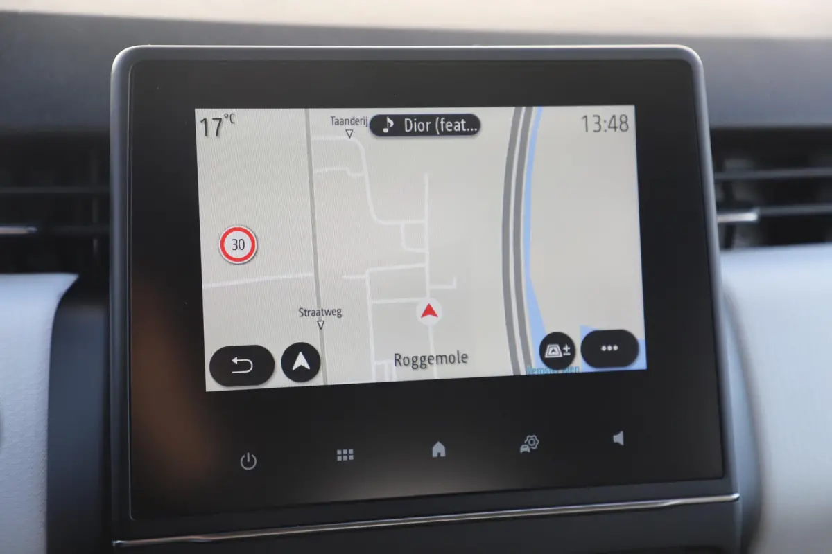 1.0 TCe 90 Evolution 16 inch LMV Navigatie Carplay Android Airco Cruise Control Rijstrooksensor Parkeersensor Getint Glas
