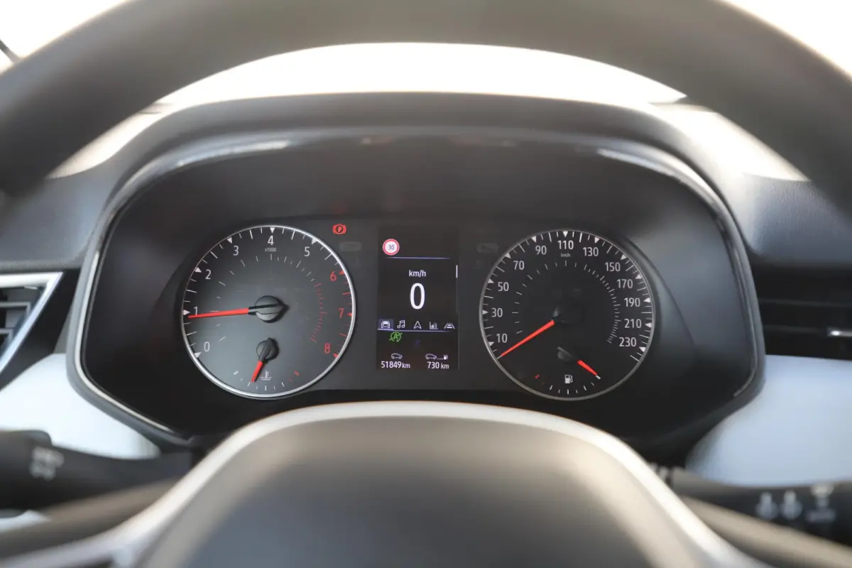 1.0 TCe 90 Evolution 16 inch LMV Navigatie Carplay Android Airco Cruise Control Rijstrooksensor Parkeersensor Getint Glas