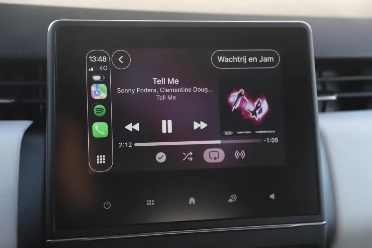 1.0 TCe 90 Evolution 16 inch LMV Navigatie Carplay Android Airco Cruise Control Rijstrooksensor Parkeersensor Getint Glas