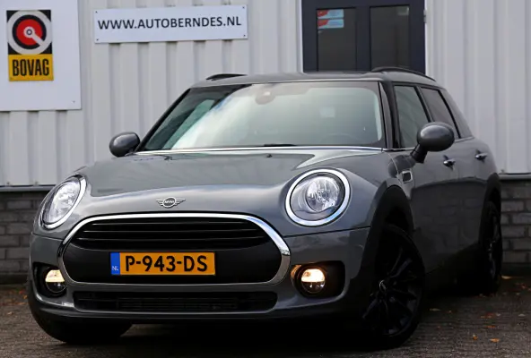 Mini 1.5 One Chili Automaat*Incl. BTW*Perfect Onderh.*Navi/Stoelverw./Keyless Entry+Go/Ambiance/Botswaarsch./Climate-Control/Parkeersens./17 inch LM*