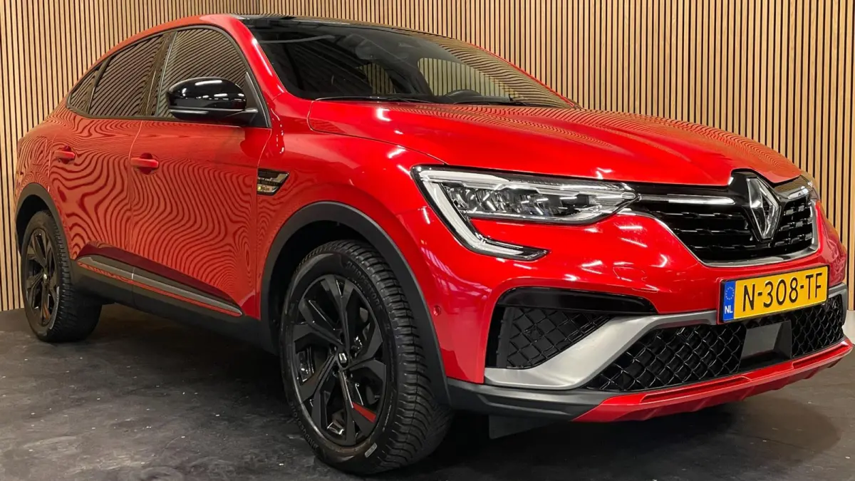 1.6 E-Tech Hybrid 145 R.S. Line|CARPLAY|CAMERA|ACC|BOSE|STOEL-,STUURVERW|LANE-ASSIST|INC.BTW|1e EIG|NL-AUTO|NAP|