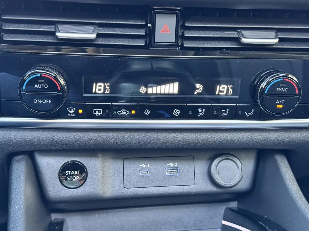 1.5 e-Power Limited Edition Adaptive cruis Climate control Navigatie Keyless Parkeersensoren 360 camera