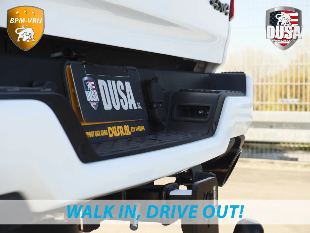 | 1500 | Limited | 3.0L Twin-Turbo I6 | High Output | Passenger Display | 14,4 Touch Screen | Harman Kardon | RAMBOX Getoonde accessoires zijn verkrijgbaar tegen meerprijs