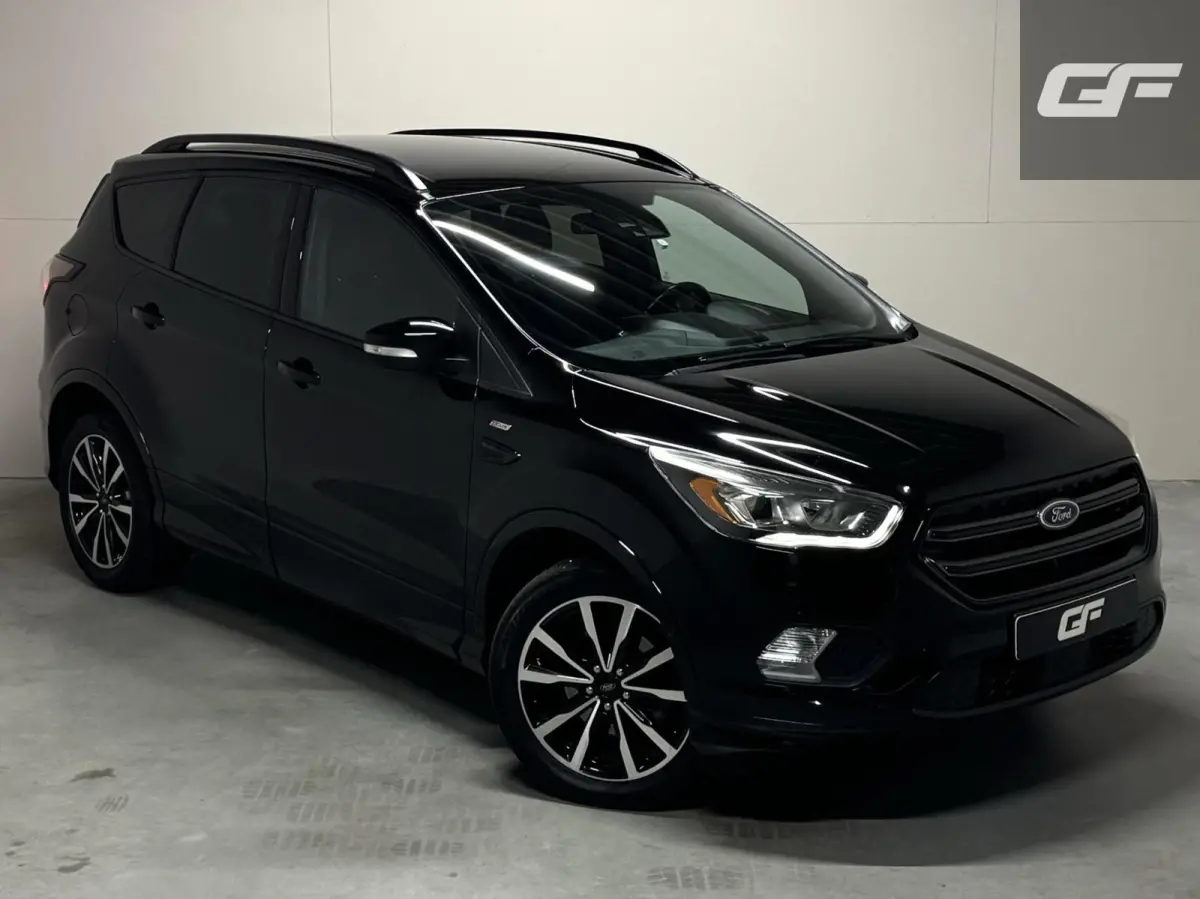 1.5 EcoBoost ST Line Navi Cruise Carplay PDC NAP