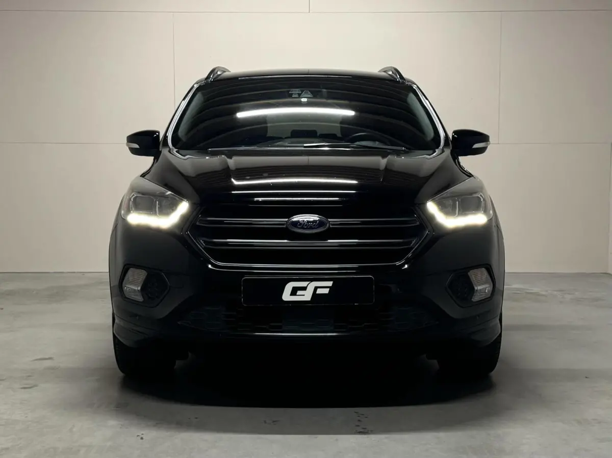 1.5 EcoBoost ST Line Navi Cruise Carplay PDC NAP
