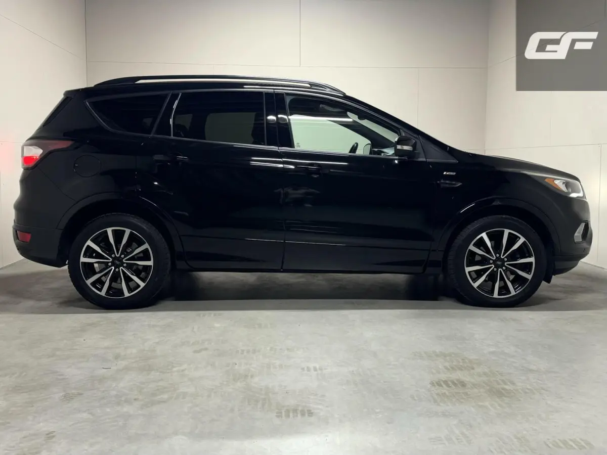 1.5 EcoBoost ST Line Navi Cruise Carplay PDC NAP
