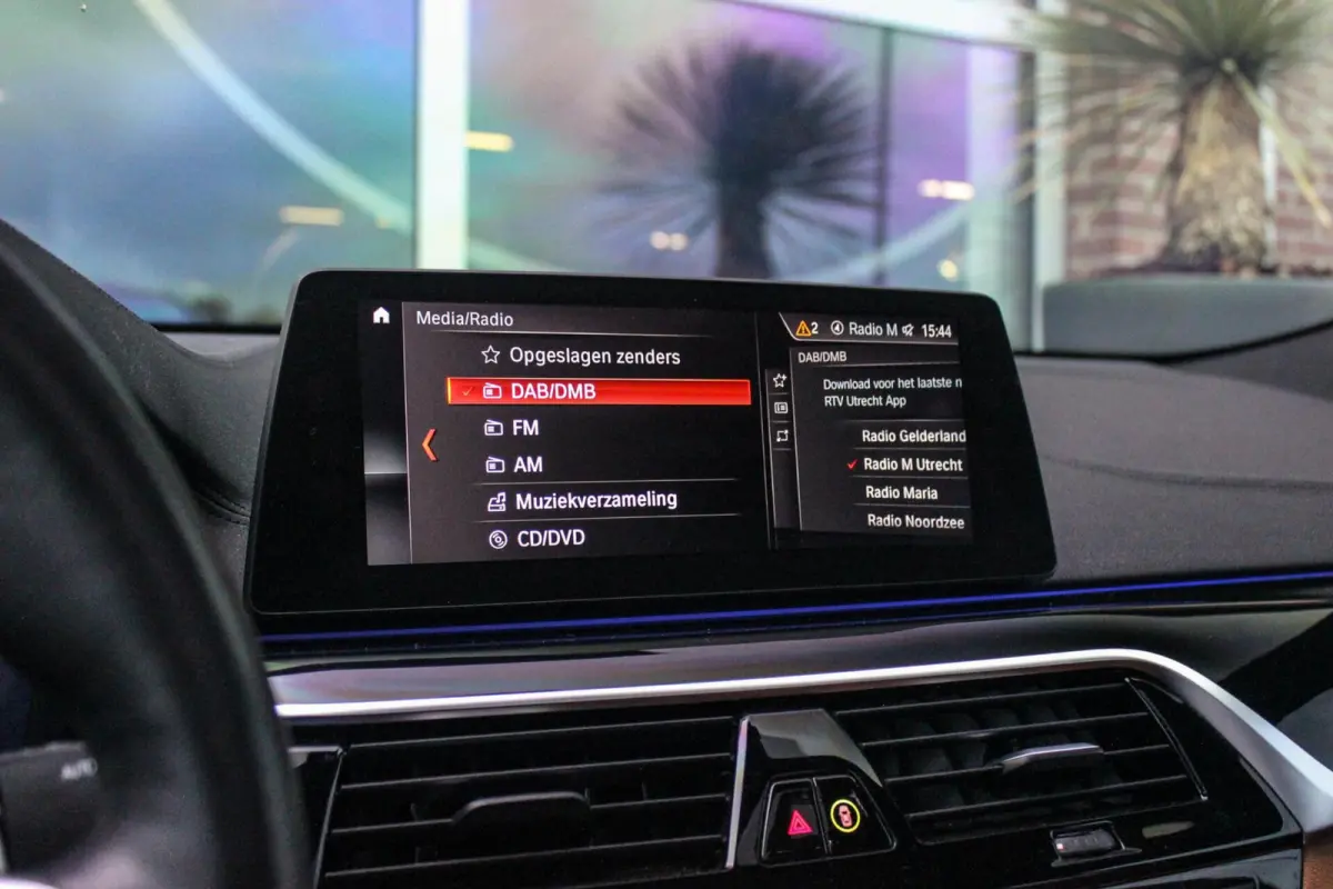 Gran Turismo 630i G32 High Executive M-sport | M-pakket | NL auto | Harman-kardon | 20 inch | Stoelverwarming | Stuurverwarming | Head-up | Camera | Dakraam
