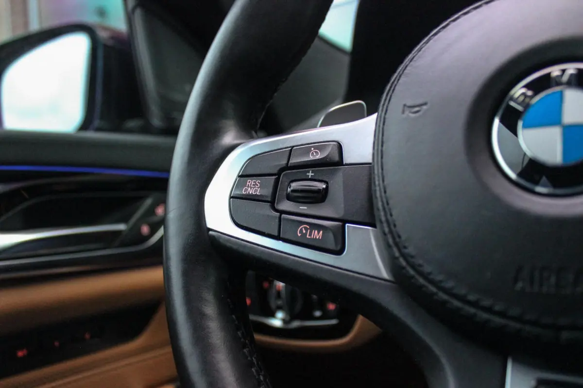 Gran Turismo 630i G32 High Executive M-sport | M-pakket | NL auto | Harman-kardon | 20 inch | Stoelverwarming | Stuurverwarming | Head-up | Camera | Dakraam
