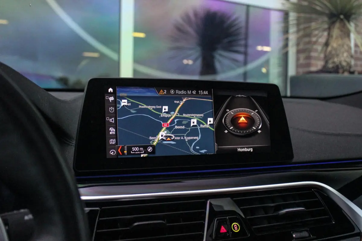 Gran Turismo 630i G32 High Executive M-sport | M-pakket | NL auto | Harman-kardon | 20 inch | Stoelverwarming | Stuurverwarming | Head-up | Camera | Dakraam