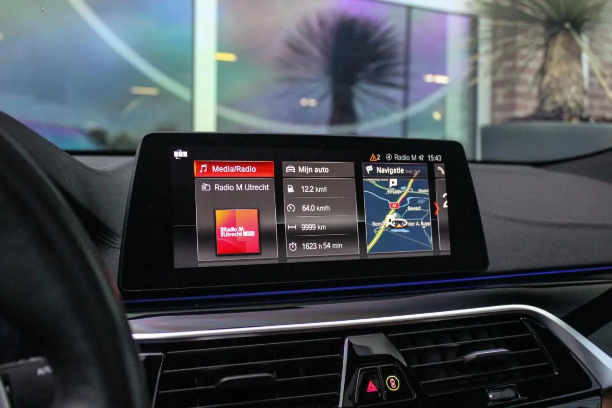 Gran Turismo 630i G32 High Executive M-sport | M-pakket | NL auto | Harman-kardon | 20 inch | Stoelverwarming | Stuurverwarming | Head-up | Camera | Dakraam