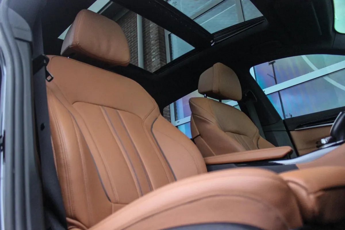 Gran Turismo 630i G32 High Executive M-sport | M-pakket | NL auto | Harman-kardon | 20 inch | Stoelverwarming | Stuurverwarming | Head-up | Camera | Dakraam