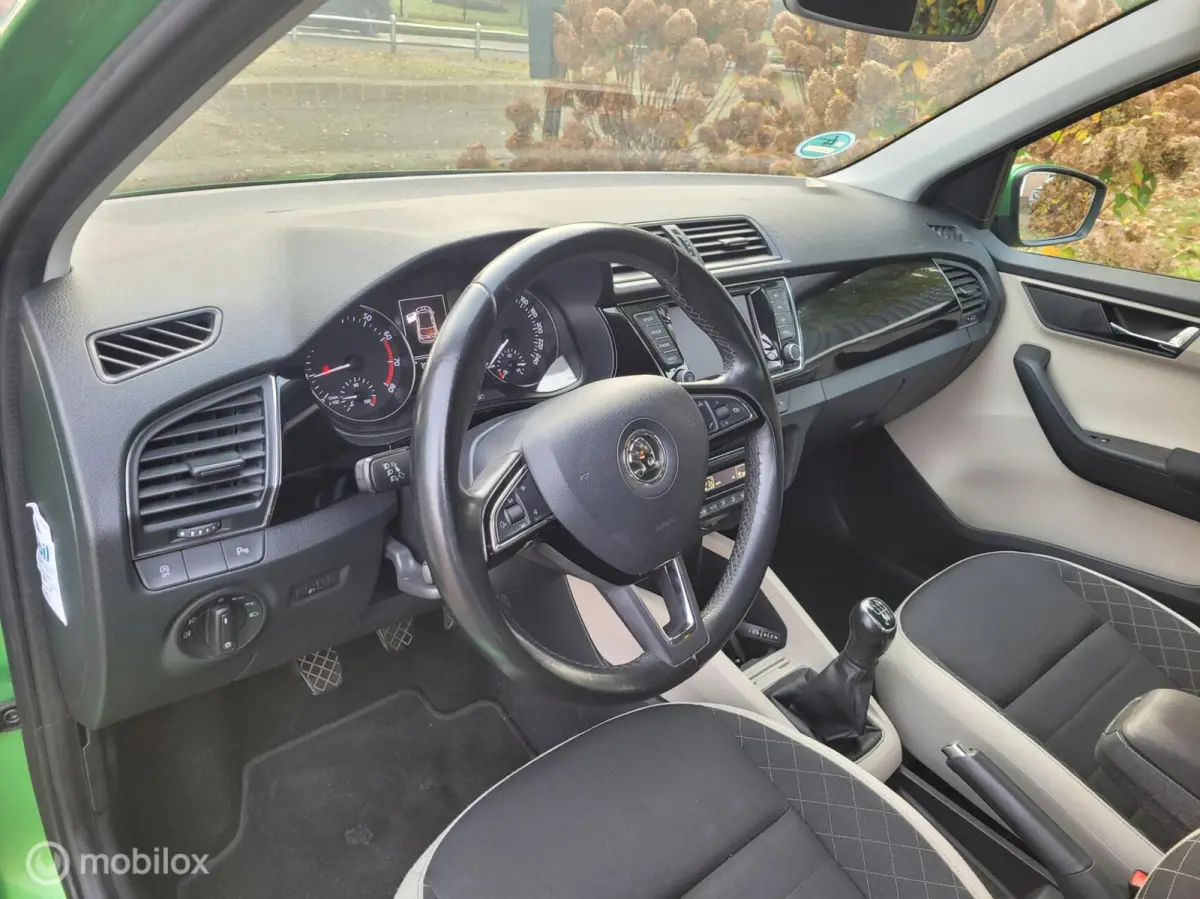 1.2 TSI 110 pk, Style,Navi, clima, pdc,lm