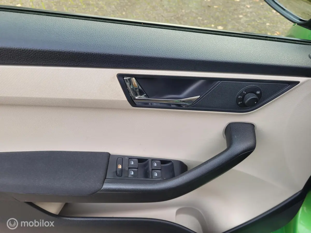 1.2 TSI 110 pk, Style,Navi, clima, pdc,lm